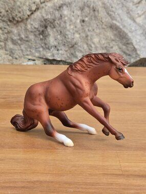 Breyer Stablemates #6039 Reining Horse G4 - Dappled Chestnut